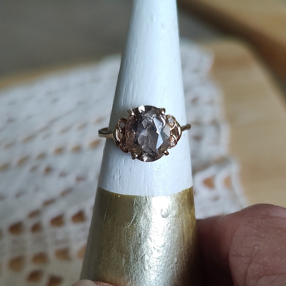Delicate Morganite 10k Gold Solitaire Ring - Women's Jewelry